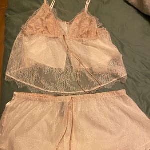 Victoria’s Secret 2 piece lingerie set NWT large